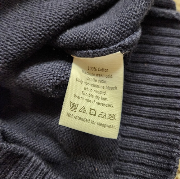 Sweater - Picture 5 of 5